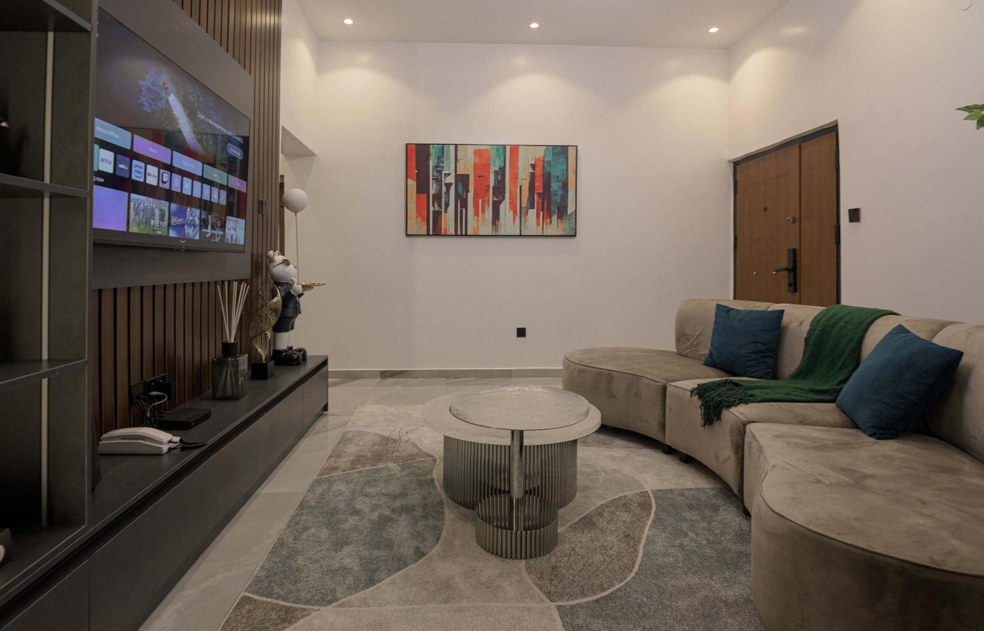 One90 Aparthotel